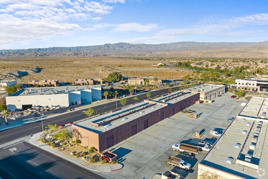 More Photos Of 77851 Los Montanas Rd, Palm Desert Unknown For Lease