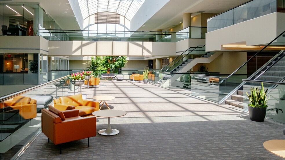 More Photos Of 9737 Great Hills Trl, Austin Office For Lease
