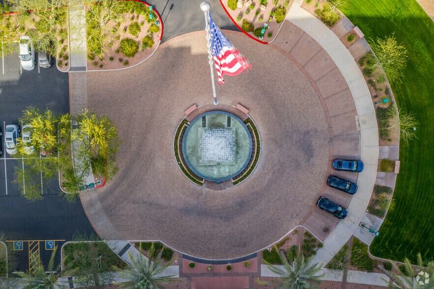 More Photos Of 16100 N 71st St, Scottsdale Office For Lease