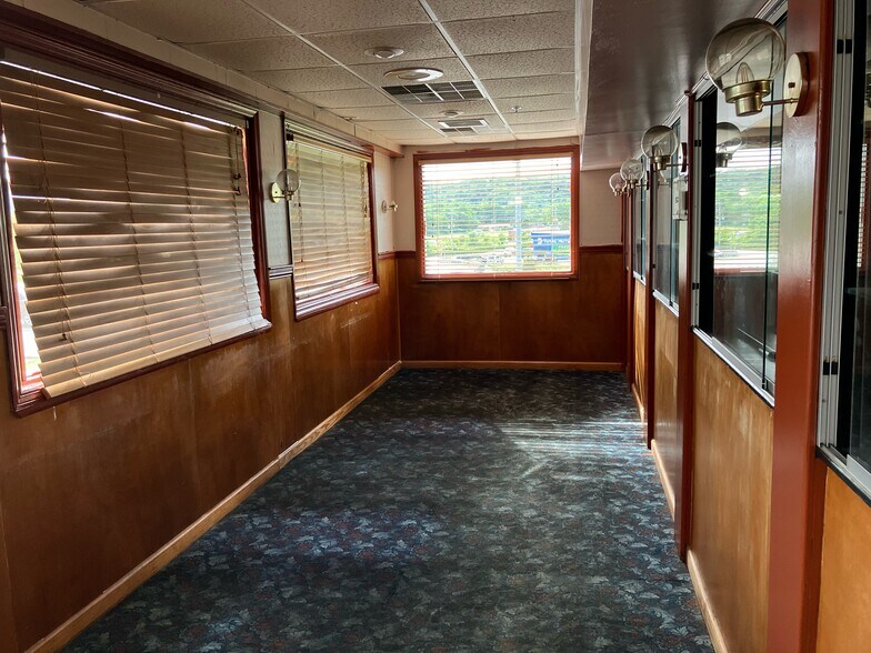 More Photos Of 7356 Rhea County Hwy, Dayton Restaurant For Lease
