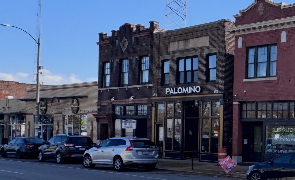 More Photos Of 5874 Delmar Blvd, Saint Louis Storefront Retail Residential For Sale