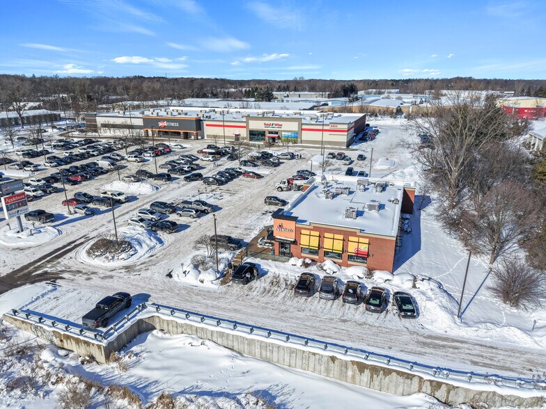 More Photos Of 4901-4923 28th St SE, Grand Rapids Storefront For Sale