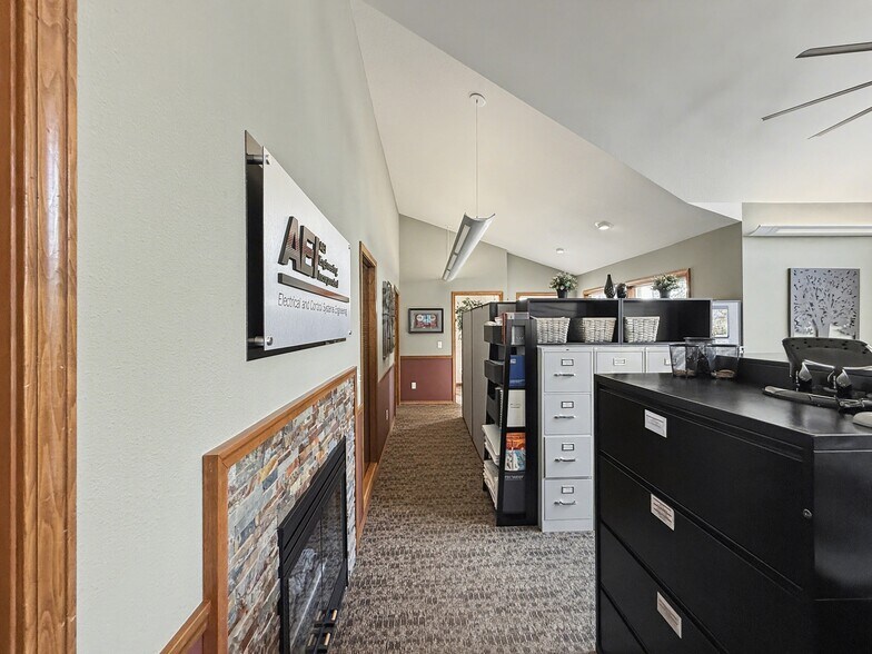 More Photos Of 1038 W Davidson Ave, Coeur d'Alene Office For Sale
