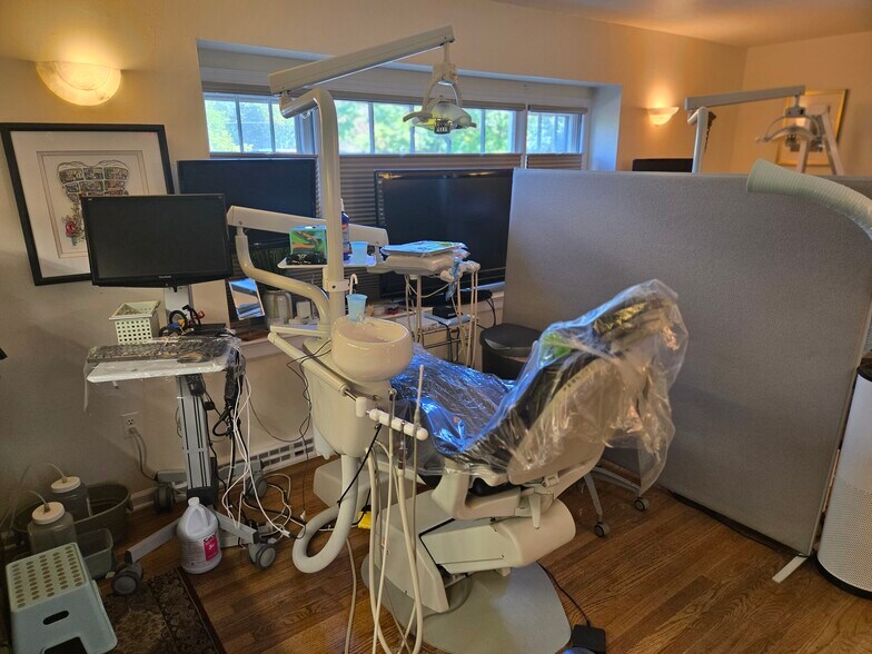 More Photos Of 200-204 N Harrison St, Princeton Medical For Sale