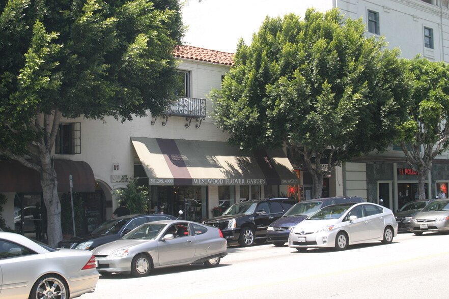 Primary Photo Of 1085 Gayley Ave, Los Angeles Storefront Retail Office For Lease