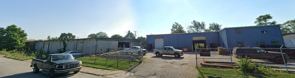 More Photos Of 3729 Sutherland ave, Indianapolis Warehouse For Lease