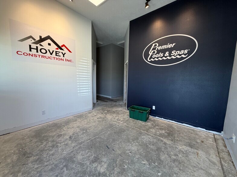 More Photos Of 501 Prosperity Way, North Sioux City Industrial For Sale