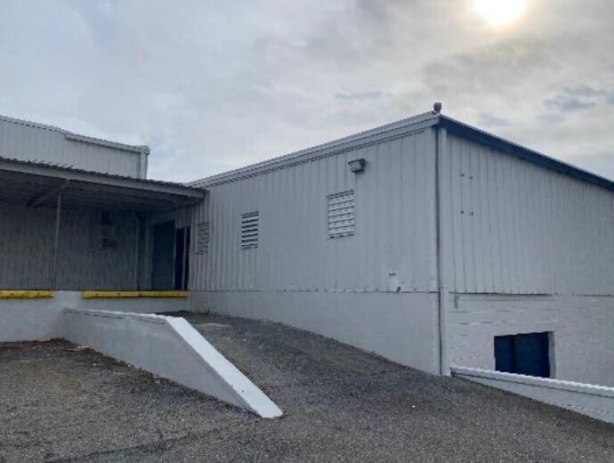 More Photos Of 7521 Richmond Rd, Williamsburg Warehouse For Lease