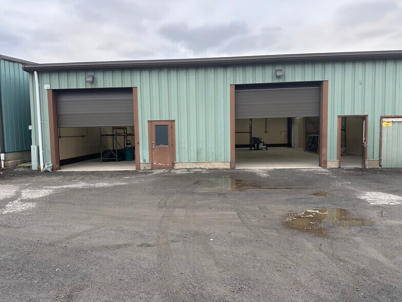 Primary Photo Of 85 Danbury Rd, New Milford Industrial For Lease
