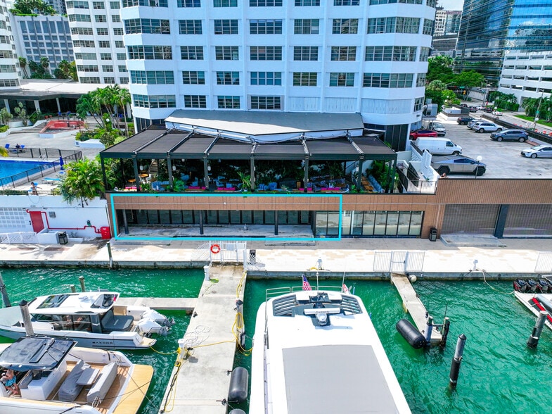 Primary Photo Of 801 Brickell Bay Dr, Miami Apartments For Sale