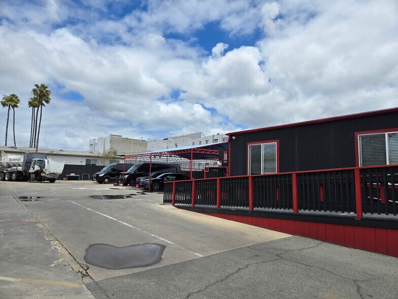 More Photos Of 1002 W Juniper St, San Diego Office For Lease