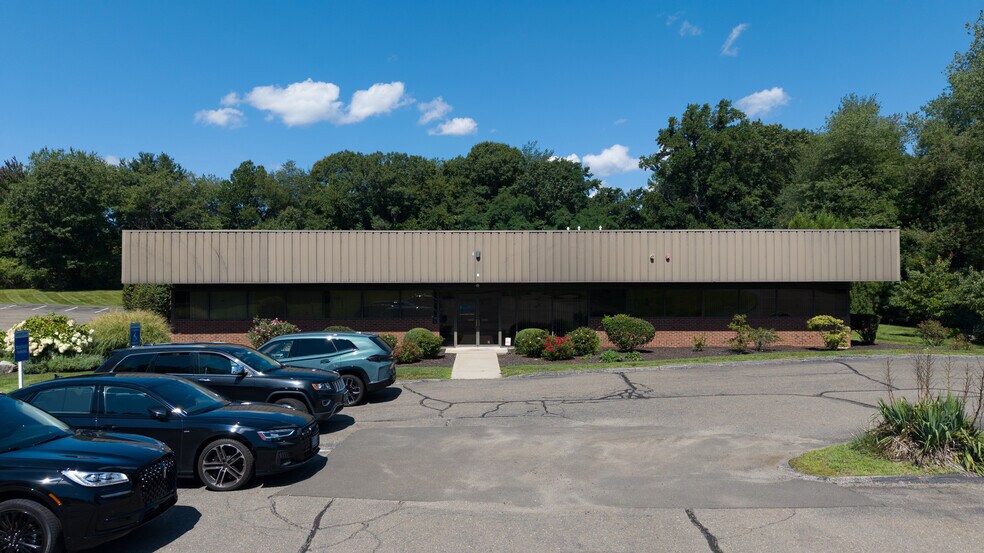 More Photos Of 128 Long Hill Cross Rd, Shelton Manufacturing For Sale