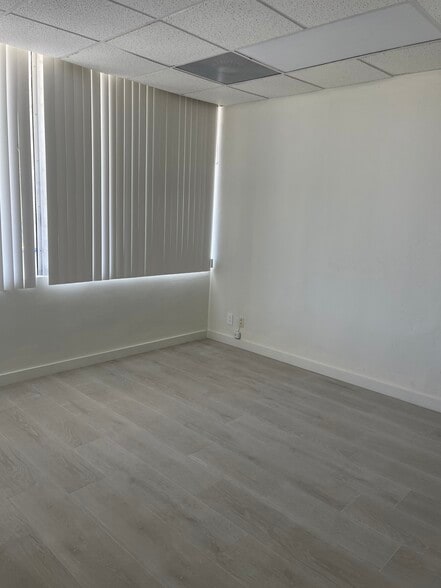 More Photos Of 2631 E Oakland Park Blvd, Fort Lauderdale Medical For Lease