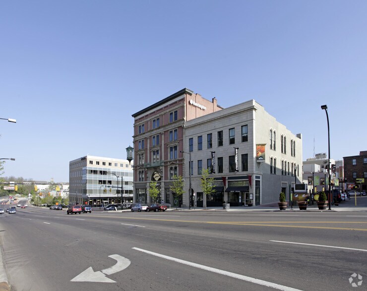 More Photos Of 39 E Market St, Akron Apartments For Lease