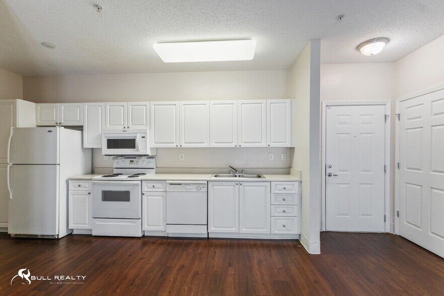 More Photos Of 4711 Bishop Ming Blvd, Stone Mountain Apartments For Sale