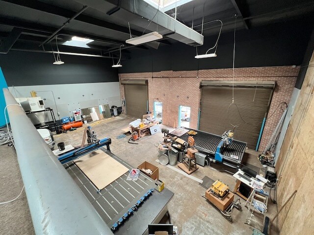 More Photos Of 300 Ohukai Rd, Kihei Light Manufacturing For Lease