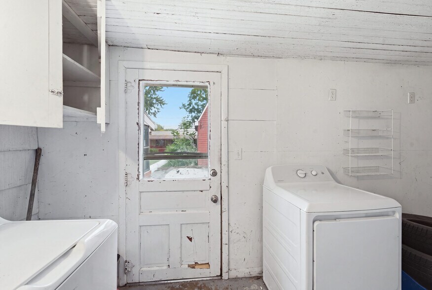 More Photos Of 4170-4174 Broadway, Grove City Multifamily For Sale