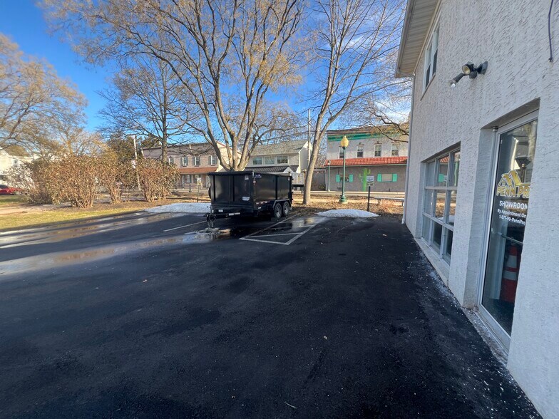 More Photos Of 103-111 N 2nd St, North Wales General Retail For Lease