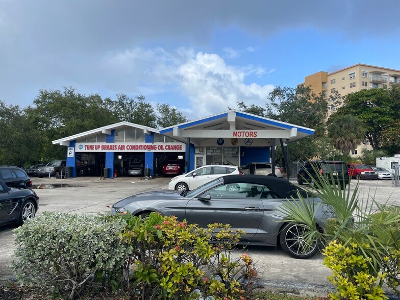 More Photos Of 1401 NE 123rd St, North Miami Auto Repair For Lease