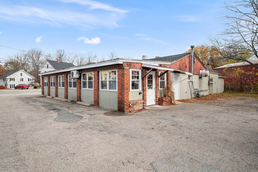 More Photos Of 405 Church St, Pascoag Restaurant For Sale