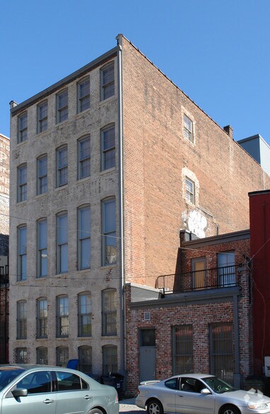 More Photos Of 7 W Broad St, Richmond Apartments For Lease