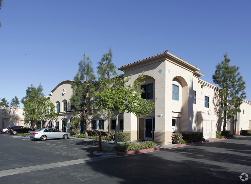 Primary Photo Of 32244 Paseo Adelanto, San Juan Capistrano Research And Development For Lease