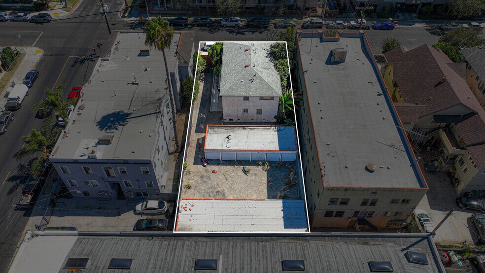 More Photos Of 2811 San Marino St, Los Angeles Land For Sale