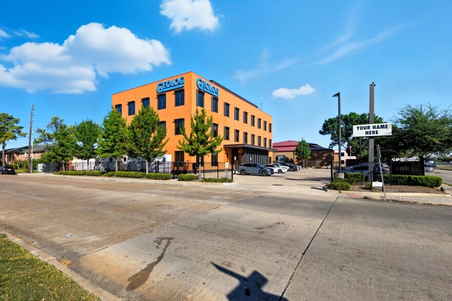 More Photos Of 10402 Valley Forge Dr, Houston Office For Lease