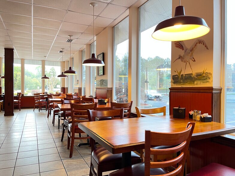 More Photos Of 3483 SW Williston Rd, Gainesville Restaurant For Sale