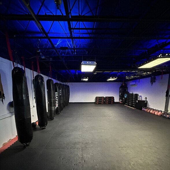 More Photos Of 247 Herring Cove Rd, Halifax Office For Lease