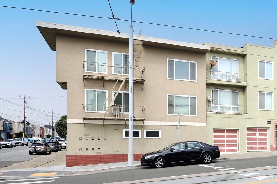 More Photos Of 2390 43rd Ave, San Francisco Apartments For Sale