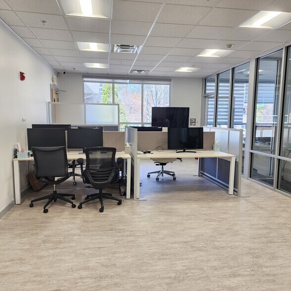More Photos Of 3851 Duluth Park Ln NW, Duluth Office For Sale