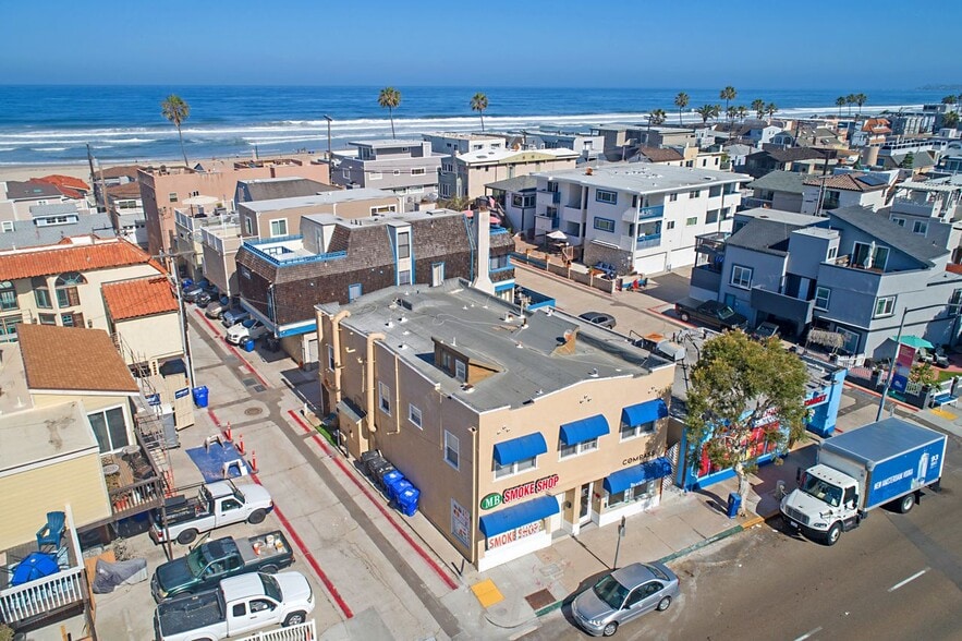 More Photos Of 2886-2888 Mission Blvd, San Diego Storefront Retail Residential For Lease