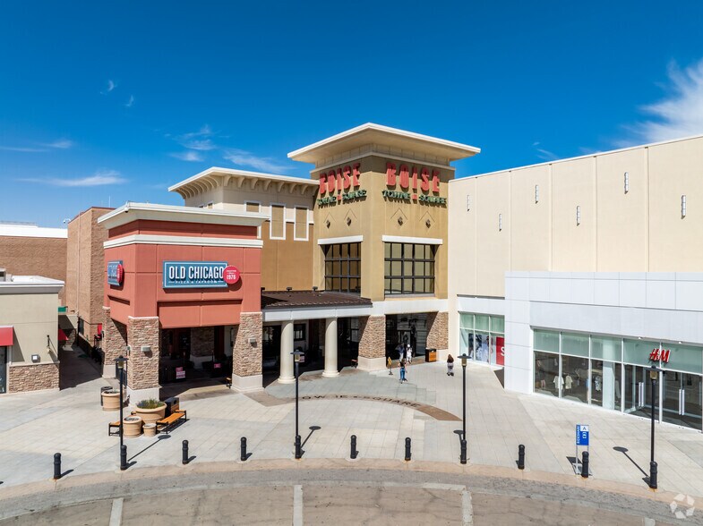 More Photos Of 350 N Milwaukee St, Boise General Retail For Lease