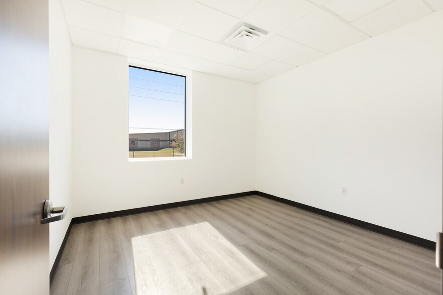 More Photos Of , Katy Industrial For Sale