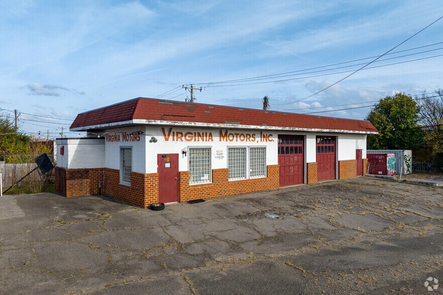 More Photos Of 7 Cowardin Ave, Richmond Freestanding For Sale