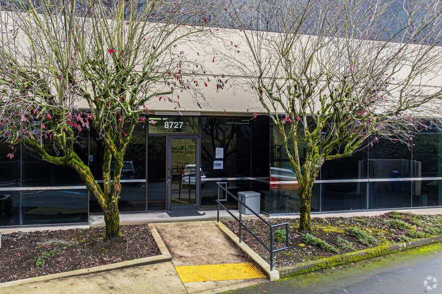 More Photos Of 8725-8747 S 212th St, Kent Unknown For Lease