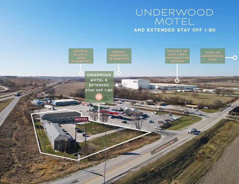More Photos Of 26553 Magnolia Road, Underwood Hotel For Sale