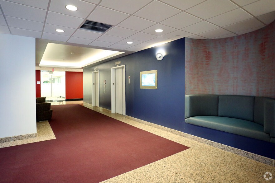 More Photos Of 6 Century Dr, Parsippany Coworking Space