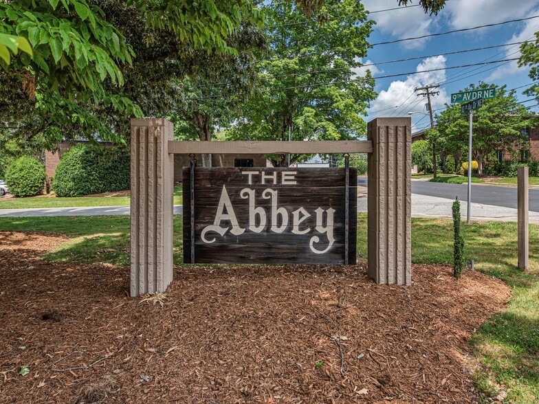 More Photos Of 380 9th Avenue Dr NE, Hickory Apartments For Sale