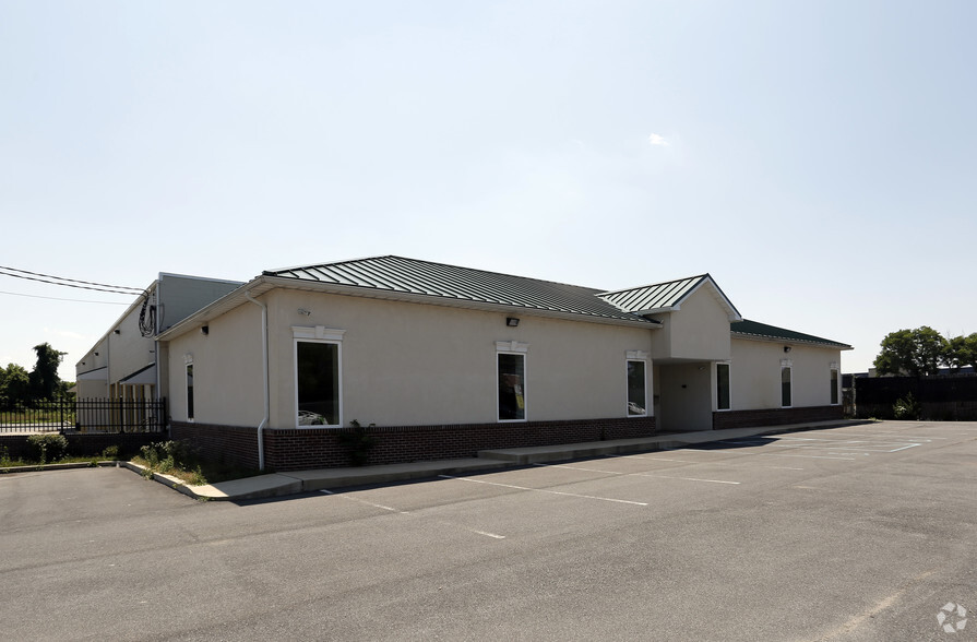 Primary Photo Of 620 A St, Wilmington Food Processing For Lease