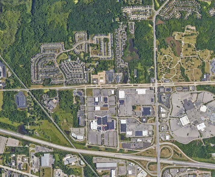 More Photos Of 44000 W 12 Mile Rd, Novi Medical For Lease
