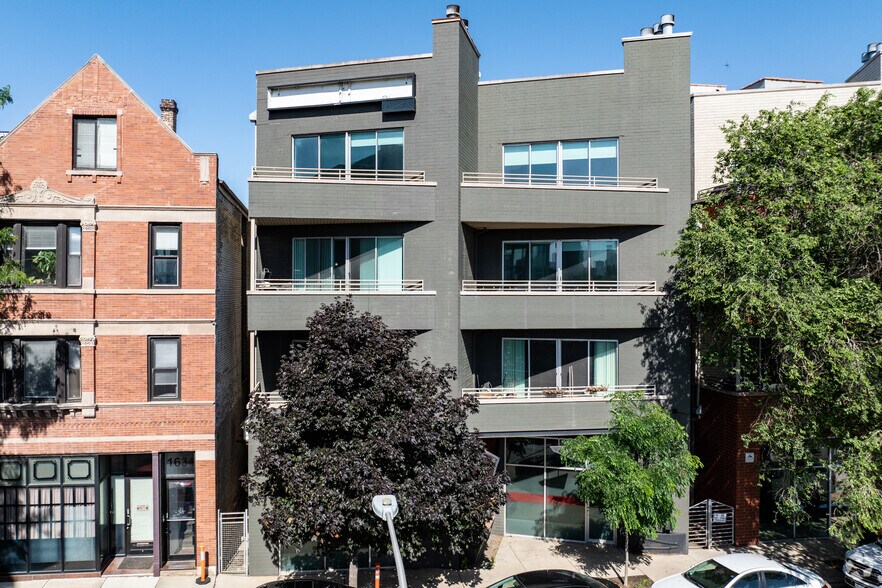 More Photos Of 1636 N Bosworth Ave, Chicago Apartments For Sale