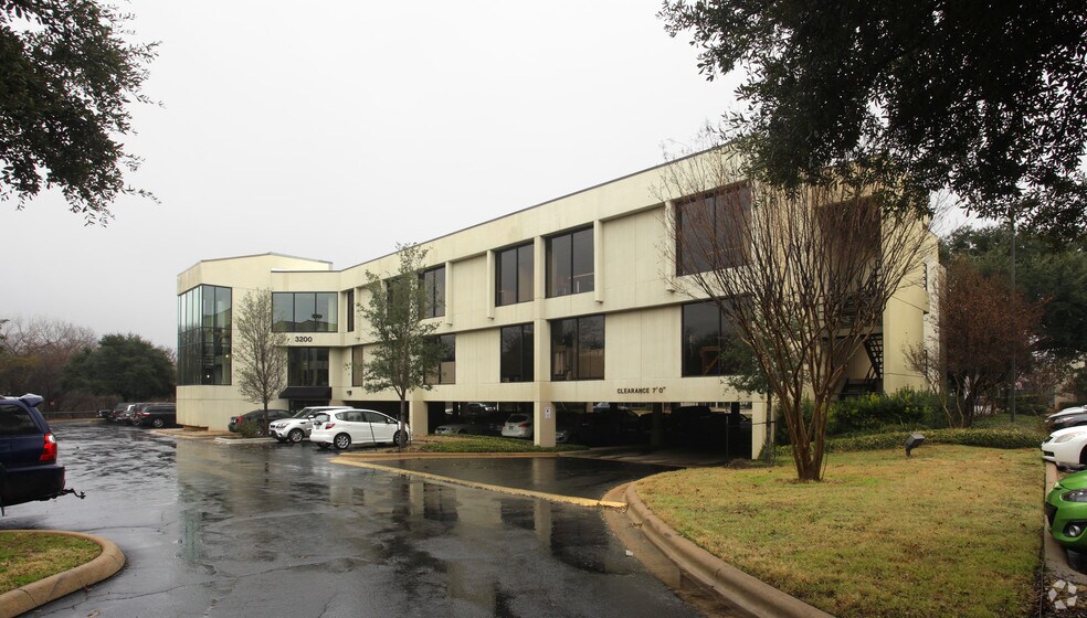 More Photos Of 3200 Steck Ave, Austin Office For Sale