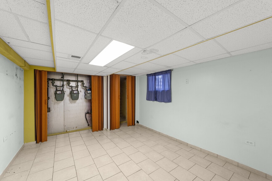 More Photos Of 3334 W 82nd St, Cleveland Apartments For Sale