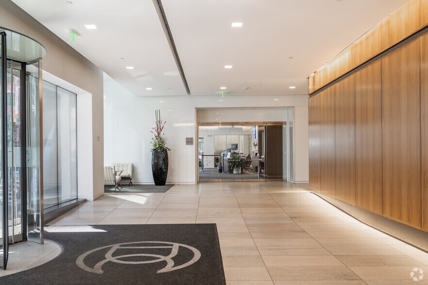 More Photos Of 518 17th St, Denver Office For Lease