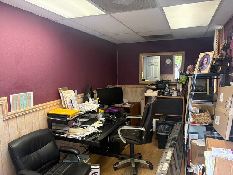 More Photos Of 4760 S Figueroa St, Los Angeles Healthcare For Sale