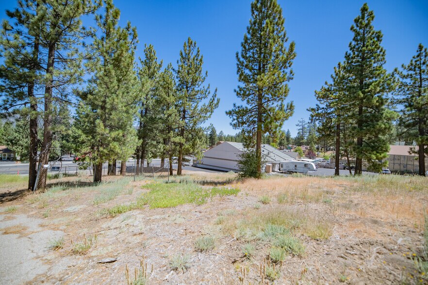 More Photos Of 40111 Big Bear Blvd, Big Bear Lake Land For Lease