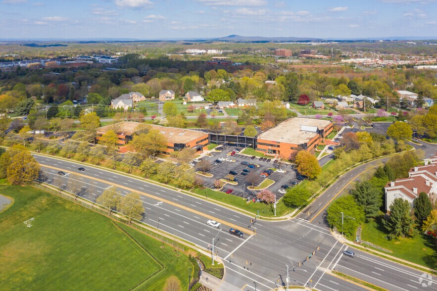 More Photos Of 20410 Observation Dr, Germantown Office For Lease