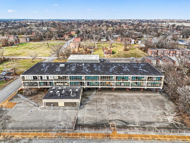 More Photos Of 5511 Wabada Ave, Saint Louis Schools For Sale